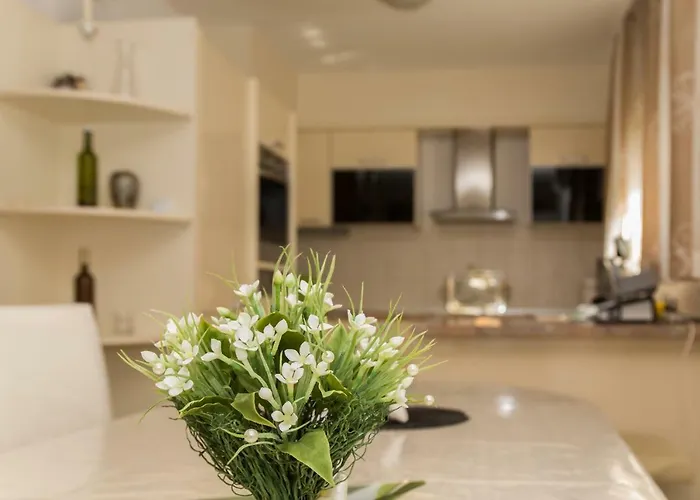 Curic شقة Kaštela